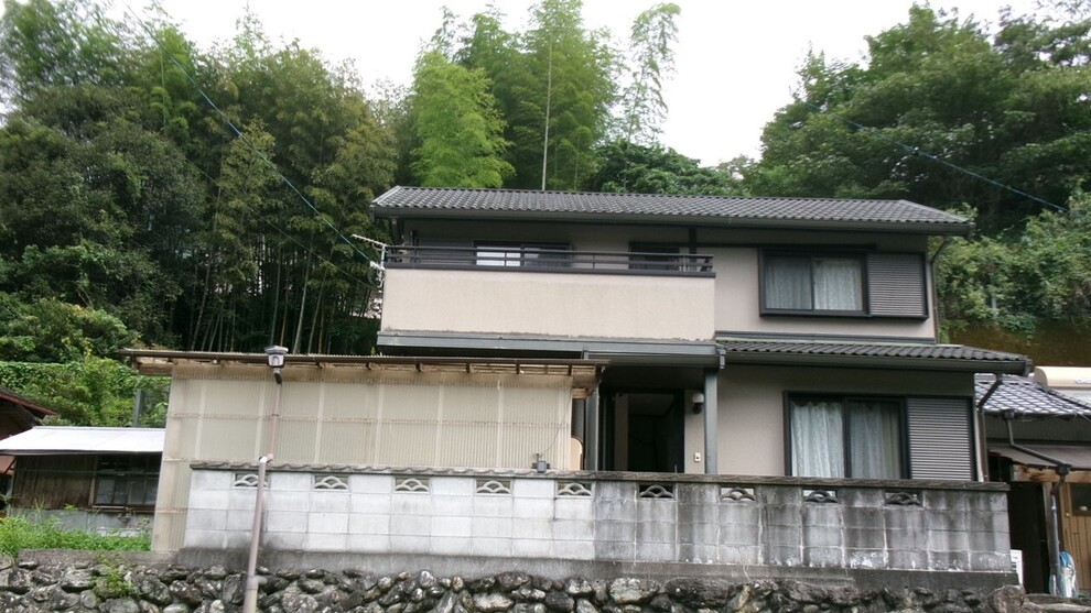北813